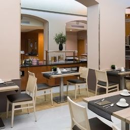 Буфет Catalonia Plaza Cataluña Fotos