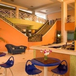 Bar Holiday Inn SunSpree Resort MONTEGO BAY ALL-INCLUSIVE Fotos