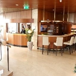 Halle Crombach Parkhotel Fotos