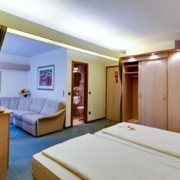  Crombach Parkhotel Fotos
