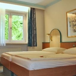  Crombach Parkhotel Fotos