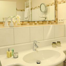 Badezimmer Zur Post Gasthof Fotos