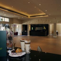 Холл Holiday Inn FAREHAM - SOLENT Fotos