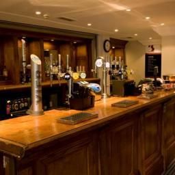 Бар Holiday Inn CHESTER - SOUTH Fotos
