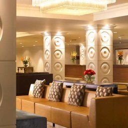 Hall Renaissance London Heathrow Hotel Fotos