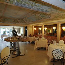 Salle du petit-déjeuner Villa Principe Leopoldo Hotel & Spa Fotos