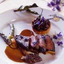Cocina Hostellerie Jerome Chateaux et Hotels Collection Fotos