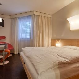  Best Western Fotos