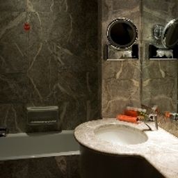 Bathroom NH Trieste Fotos