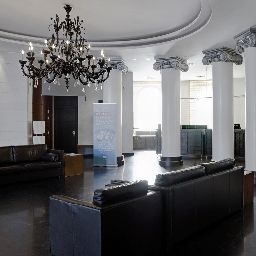 Hall NH Excelsior Fotos