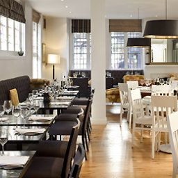 Sala colazione nel ristorante Mercure Oxford Eastgate Hotel Fotos