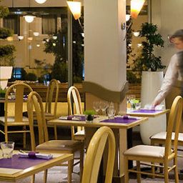 Зал для завтрака Novotel Poissy Orgeval Fotos
