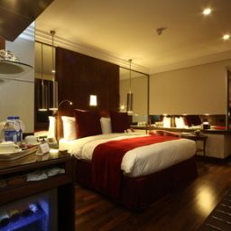 Suite Crowne Plaza RIYADH MINHAL Fotos