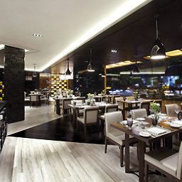 Sala śniadaniowa w restauracji Grand Ambassador Seoul associated Pullman Fotos