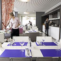 Sala colazione nel ristorante Novotel Limoges Le Lac Fotos