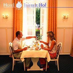 Sala de desayuno Trierer Hof Fotos
