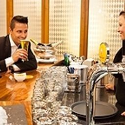 Bar Schweizerhof Fotos