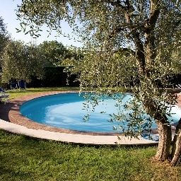 Pool Garden Fotos