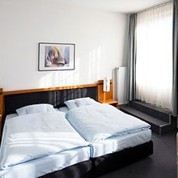 Chambre Schwert Fotos