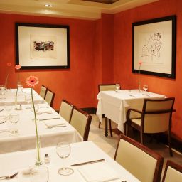Breakfast room within restaurant Derby Fotos