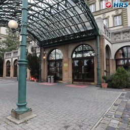 Фасад Danubius Grand Margitsziget Fotos