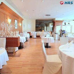 Frühstücksraum im Restaurant Panorama Fotos