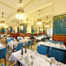 Breakfast room within restaurant Paris Fotos
