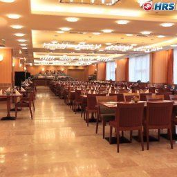Salle du petit-déjeuner située dans le restaurant Danubius Arena Fotos