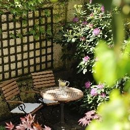 Garden Splendid-Dollmann Fotos