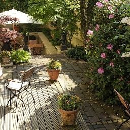Garden Splendid-Dollmann Fotos