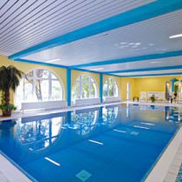 Pool Sonnenhotel Wolfshof Fotos