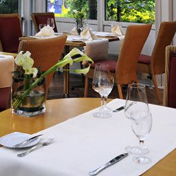 Frühstücksraum im Restaurant Pullman Stuttgart Fontana Fotos