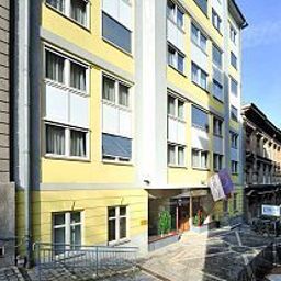 Carlton Budapest