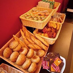 Sala colazione nel ristorante Residhome Caserne de Bonne Apparthotel Fotos