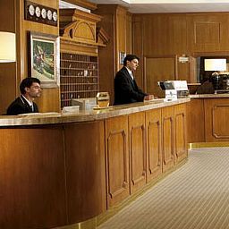 Ресепшен Beverly Hills Grand Hotel Fotos
