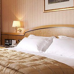 Номер Beverly Hills Grand Hotel Fotos