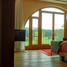 Vista esterna Schloss Elmau - Cultural Hideaway & Luxury Spa Fotos
