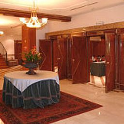 Hall NH Hotel du Grand Sablon Fotos