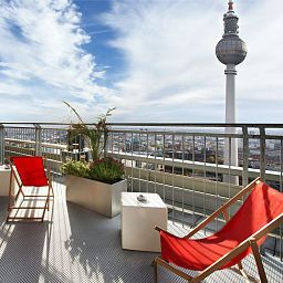 Widok z hotelu Park Inn by Radisson Alexanderplatz Fotos