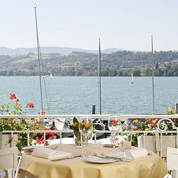 View Hirschen am See Fotos