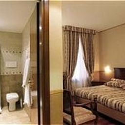 Camera Grand Hotel Fotos