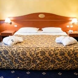  Novo Hotel Rossi Fotos