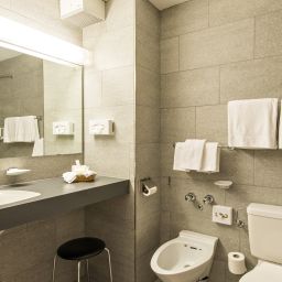 Camera da bagno Quadratscha Swiss Quality Fotos