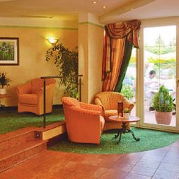 Hall Antoniushof Ringhotel Fotos