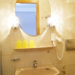 Bathroom Zur Blume Fotos