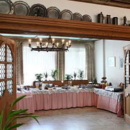 Buffet Kaiserpfalz Fotos