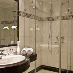 Salle de bains Ringhotel Germanenhof Fotos