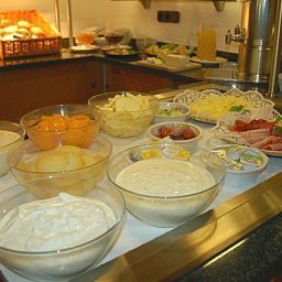 Buffet Alpenhof Garni Fotos