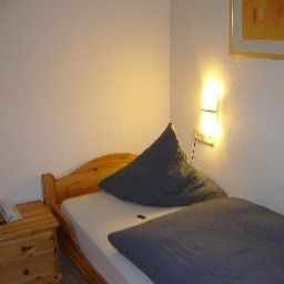 Chambre Theile Garni Fotos