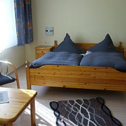Chambre Theile Garni Fotos